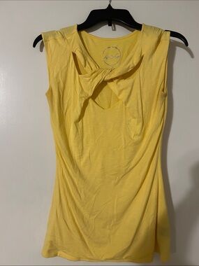 INC International Concepts Bright Yellow Twist-Back Neck line Sleeveless Tank